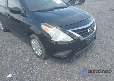2017 Nissan Versa 1.6 S+ из США, поврежденный, VIN 3N1CN7AP8HL905803